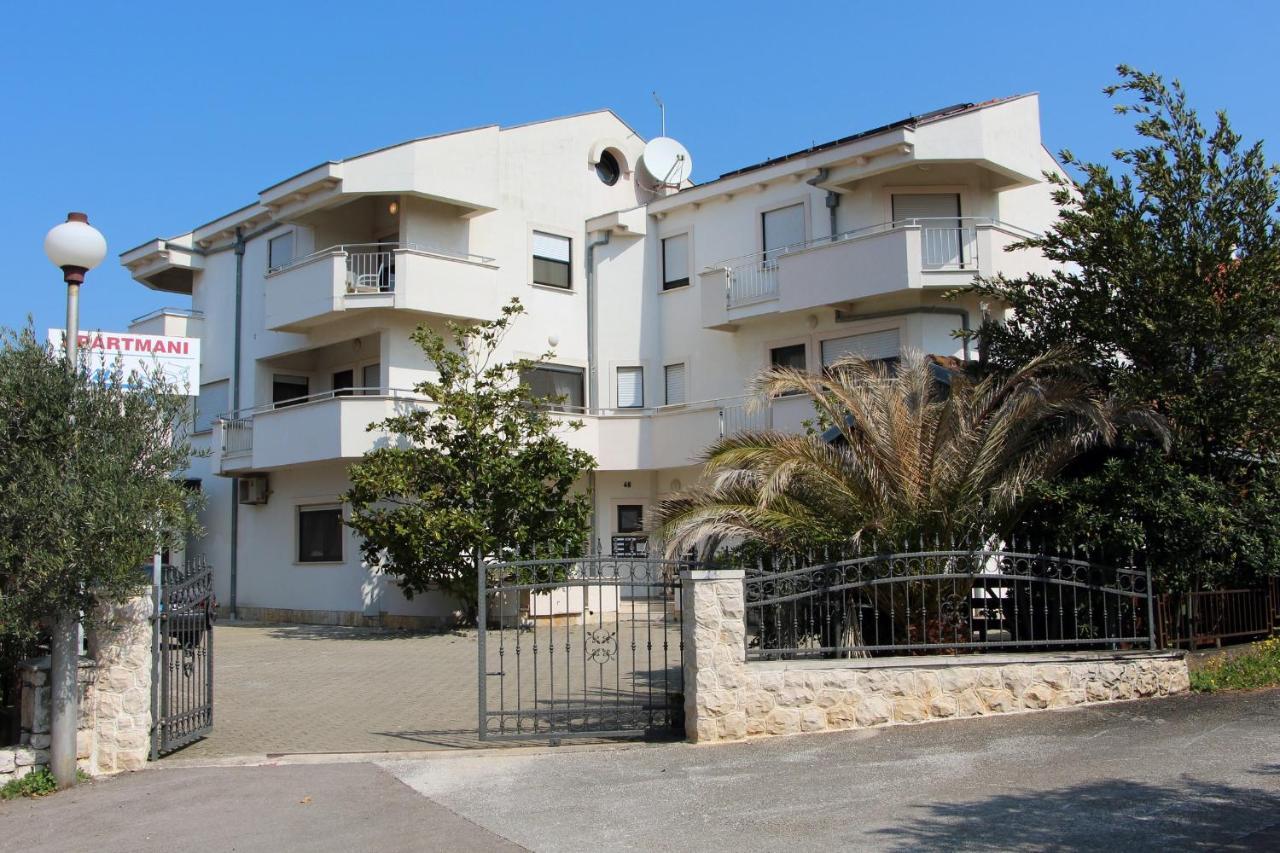Apartmani Amado/Lozic ซาดาร์ ภายนอก รูปภาพ