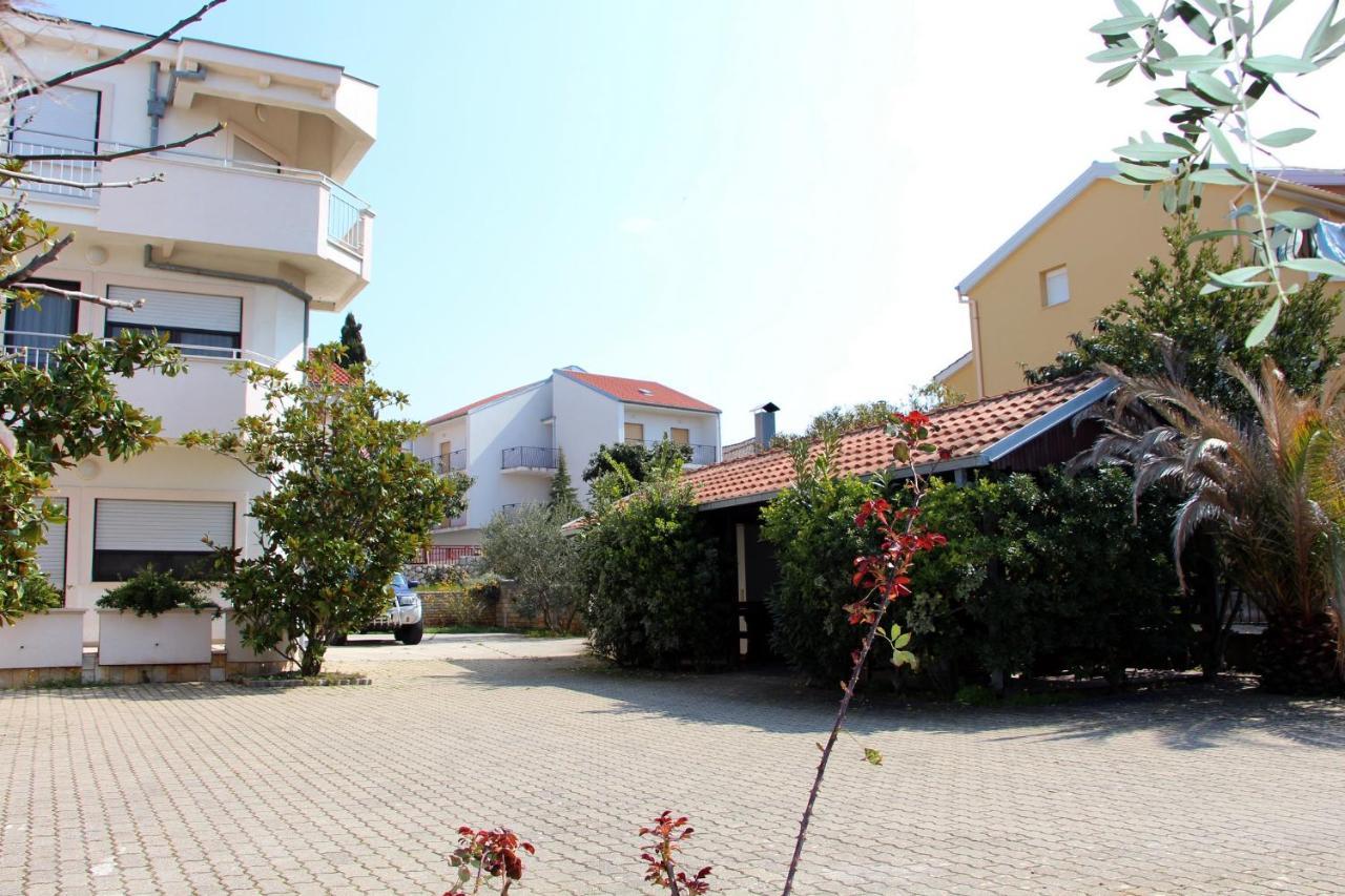 Apartmani Amado/Lozic ซาดาร์ ภายนอก รูปภาพ